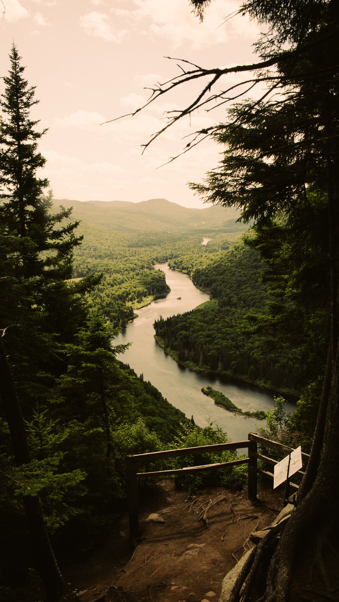 La Jacques Cartier Park Print