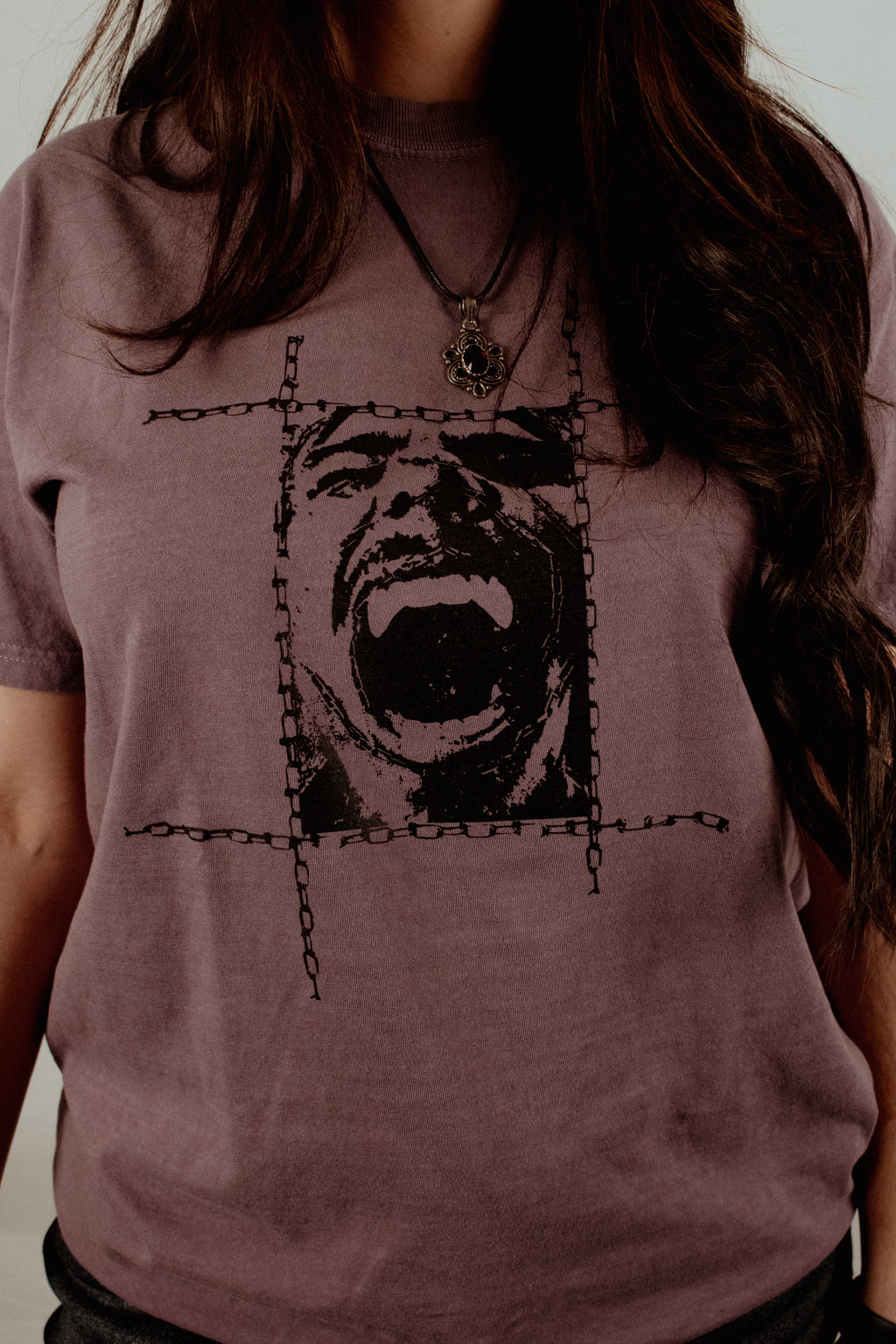 Chains Tee